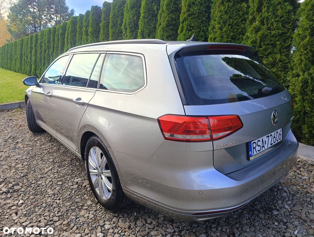 Volkswagen Passat 2.0 TDI BMT Comfortline - 4