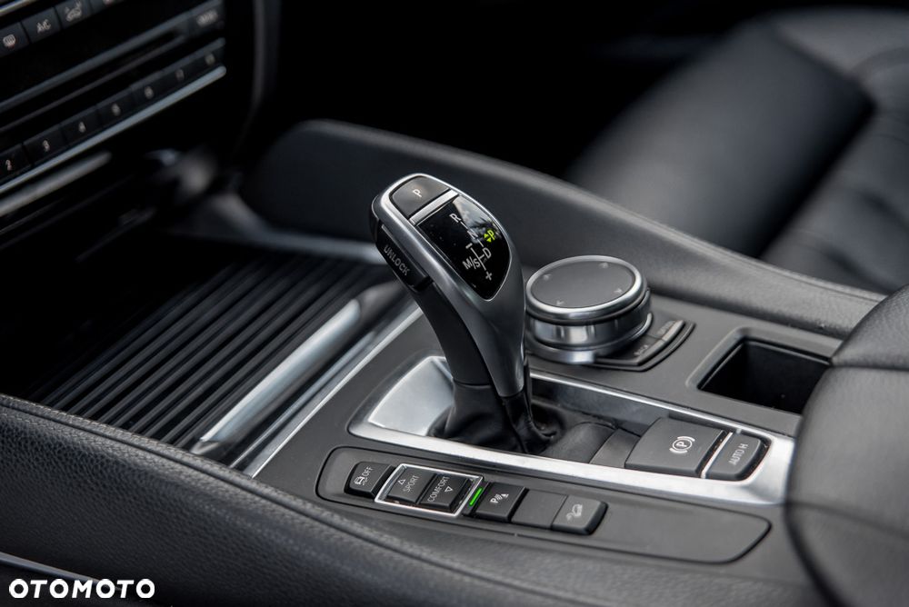BMW X6 xDrive40d M Sport - 12
