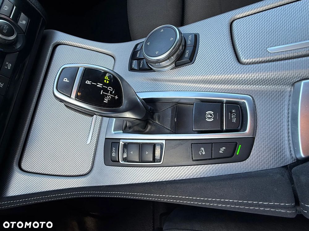 BMW Seria 5 530d xDrive - 22