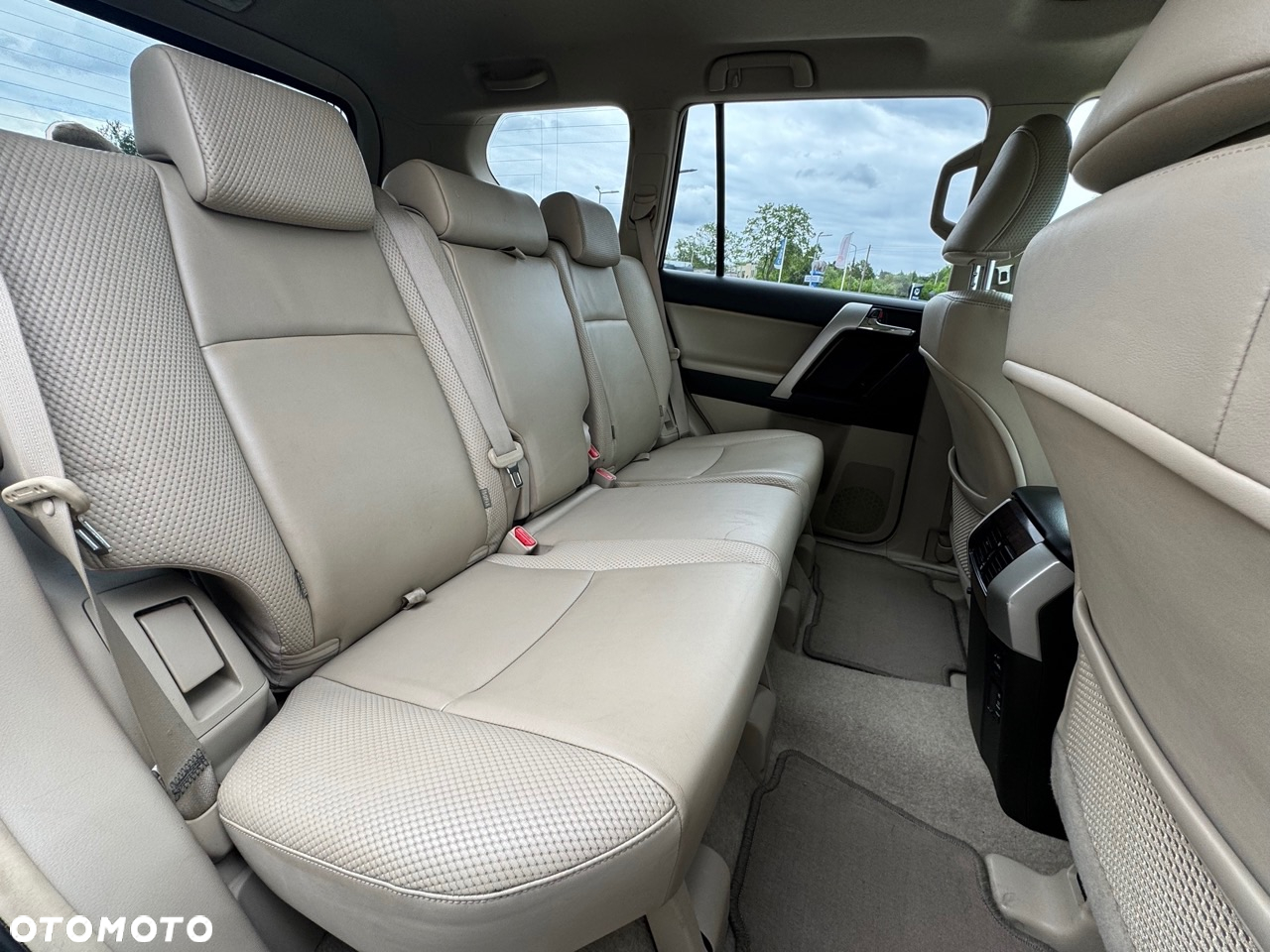 Toyota Land Cruiser LC 3.0 D-4D Prestige - 13