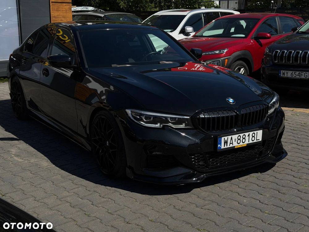 BMW Seria 3 330i M Sport - 4