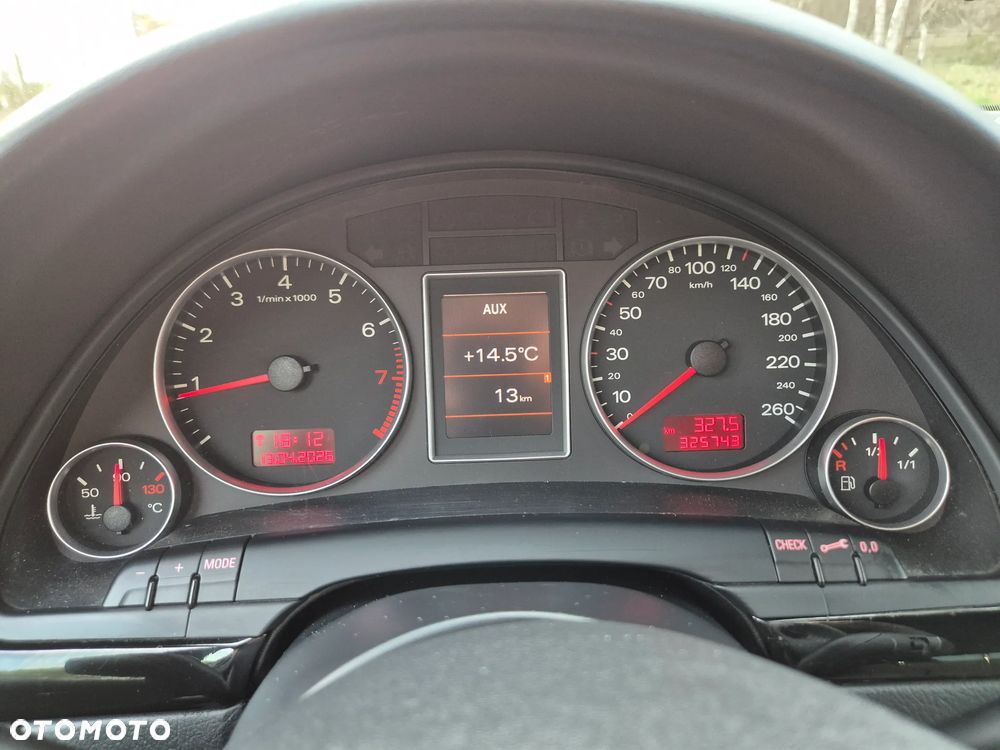 Audi A4 Limousine - 38