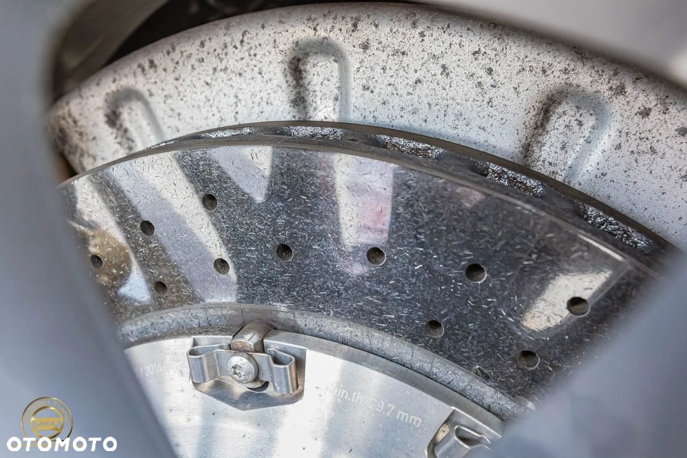 Porsche Cayenne Turbo S - 18