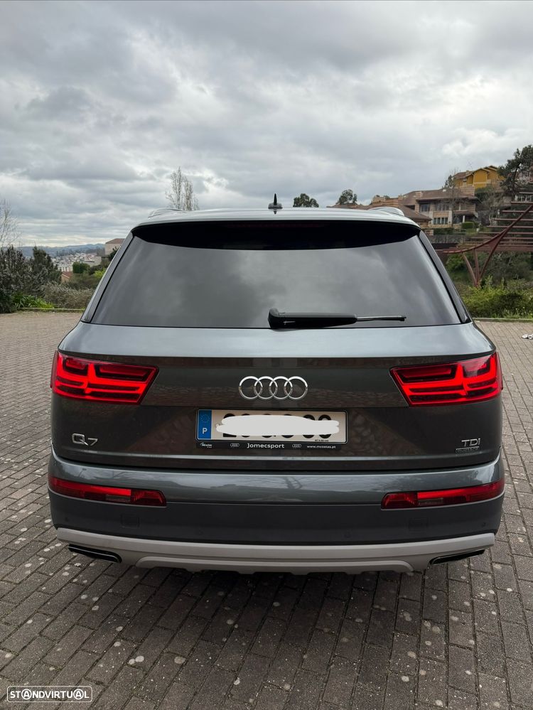 Audi Q7 3.0 TDI quattro S-line Tiptronic 7L - 6