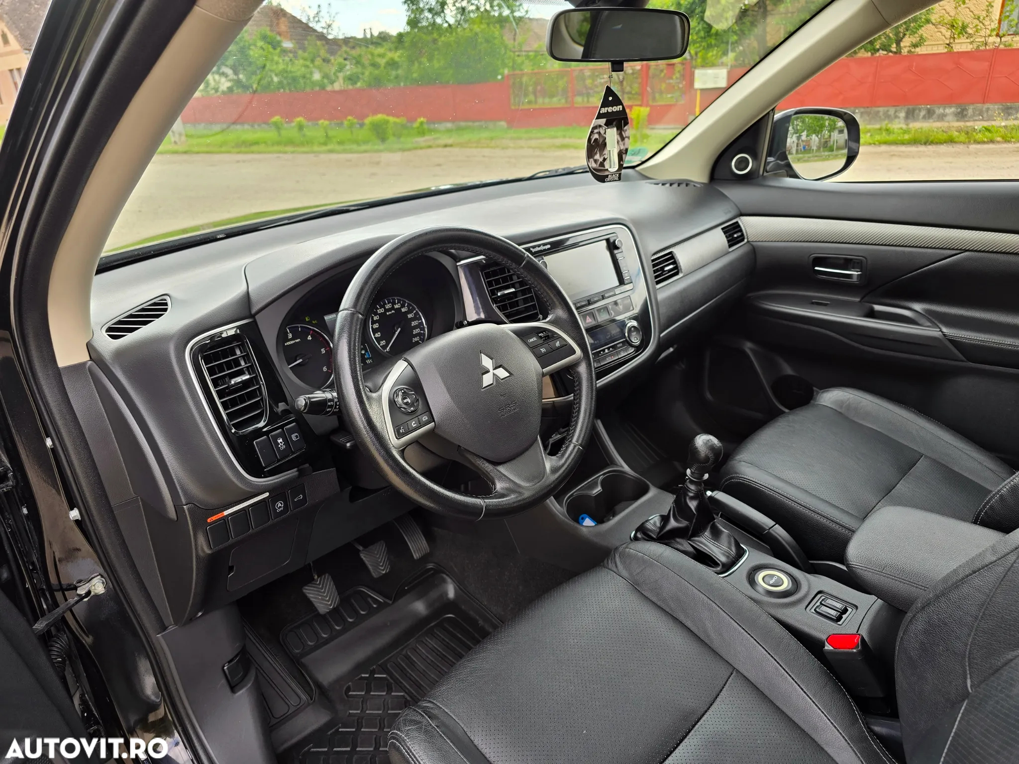 Mitsubishi Outlander 2.2 DI-D 4WD Instyle - 15