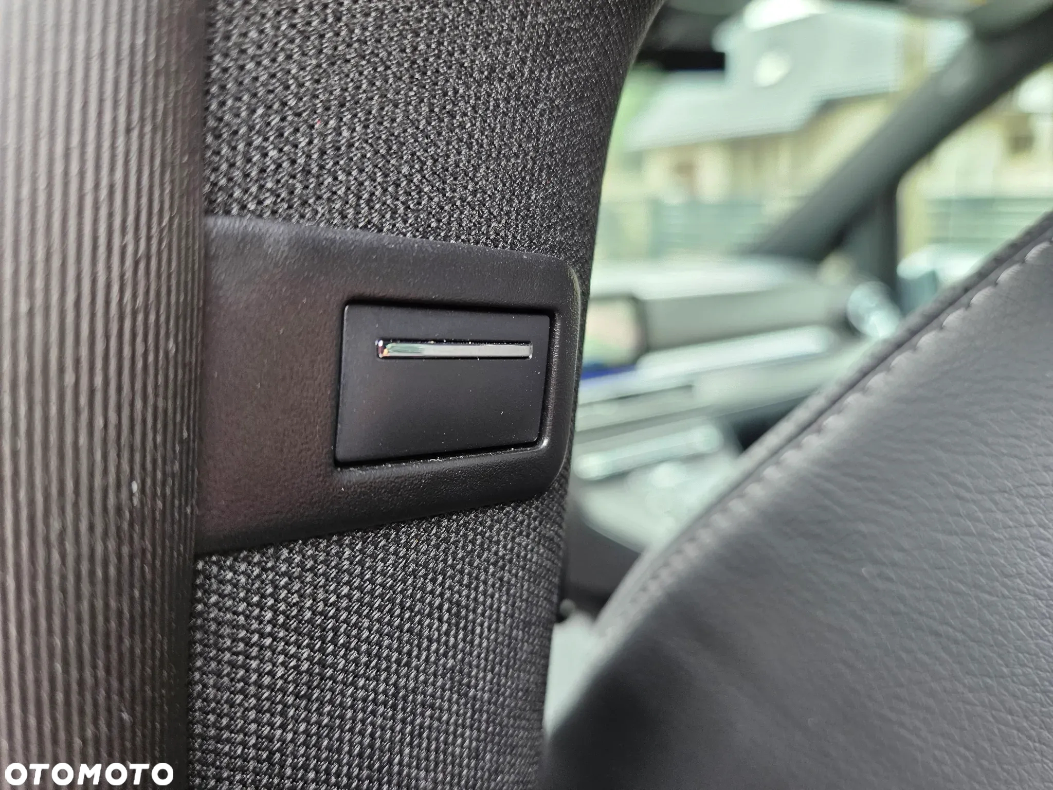 Mercedes-Benz Klasa V 300 d 9G-Tronic Avantgarde (ekstra d³) - 20
