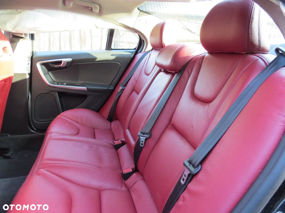 VOLVO S60 II 2.0 D2 LAKIER 717-46 NA CZĘŚCI - 17