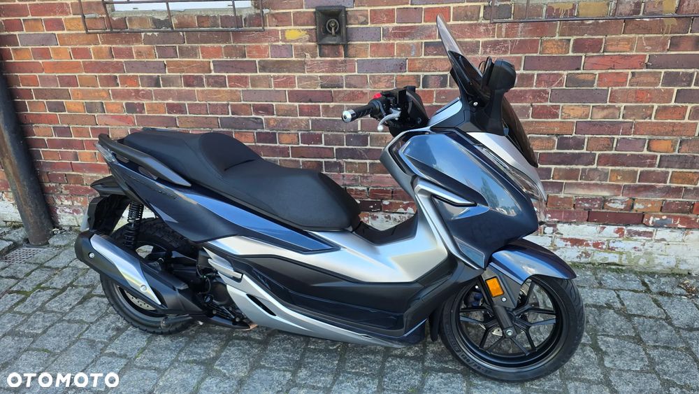 Honda NSS - 19