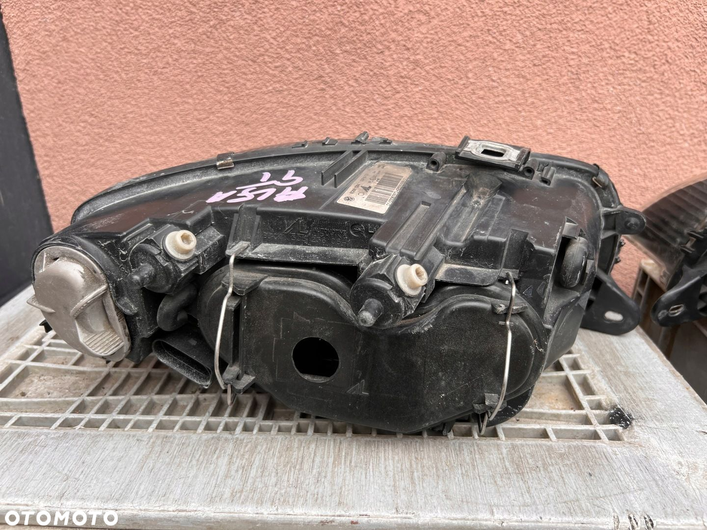 Lampa przednia ALFA ROMEO GT KOMPLET CZARNE EUROPA ORYGINALNE AL - 5