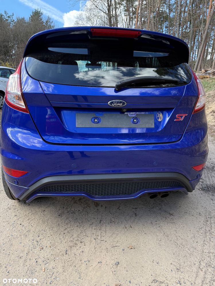 Ford Fiesta 1.6 EcoBoost ST - 4