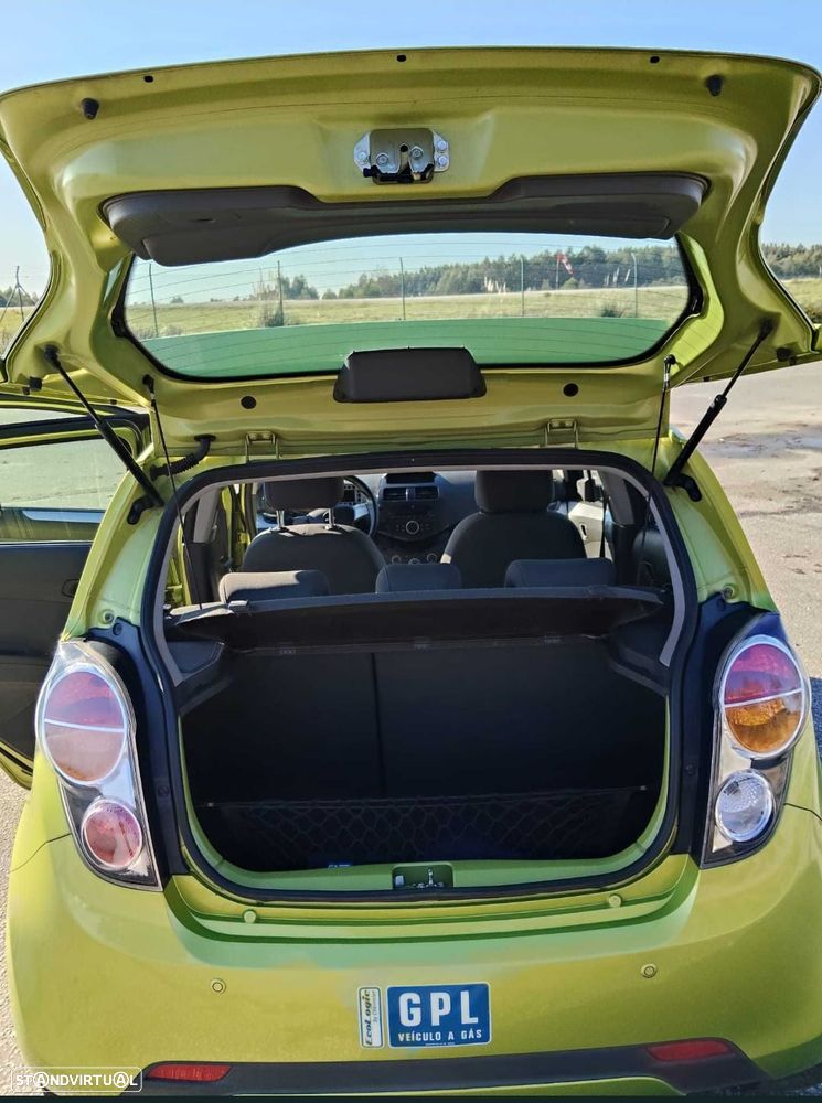 Chevrolet Spark 1.2 LT Bi-Fuel - 4