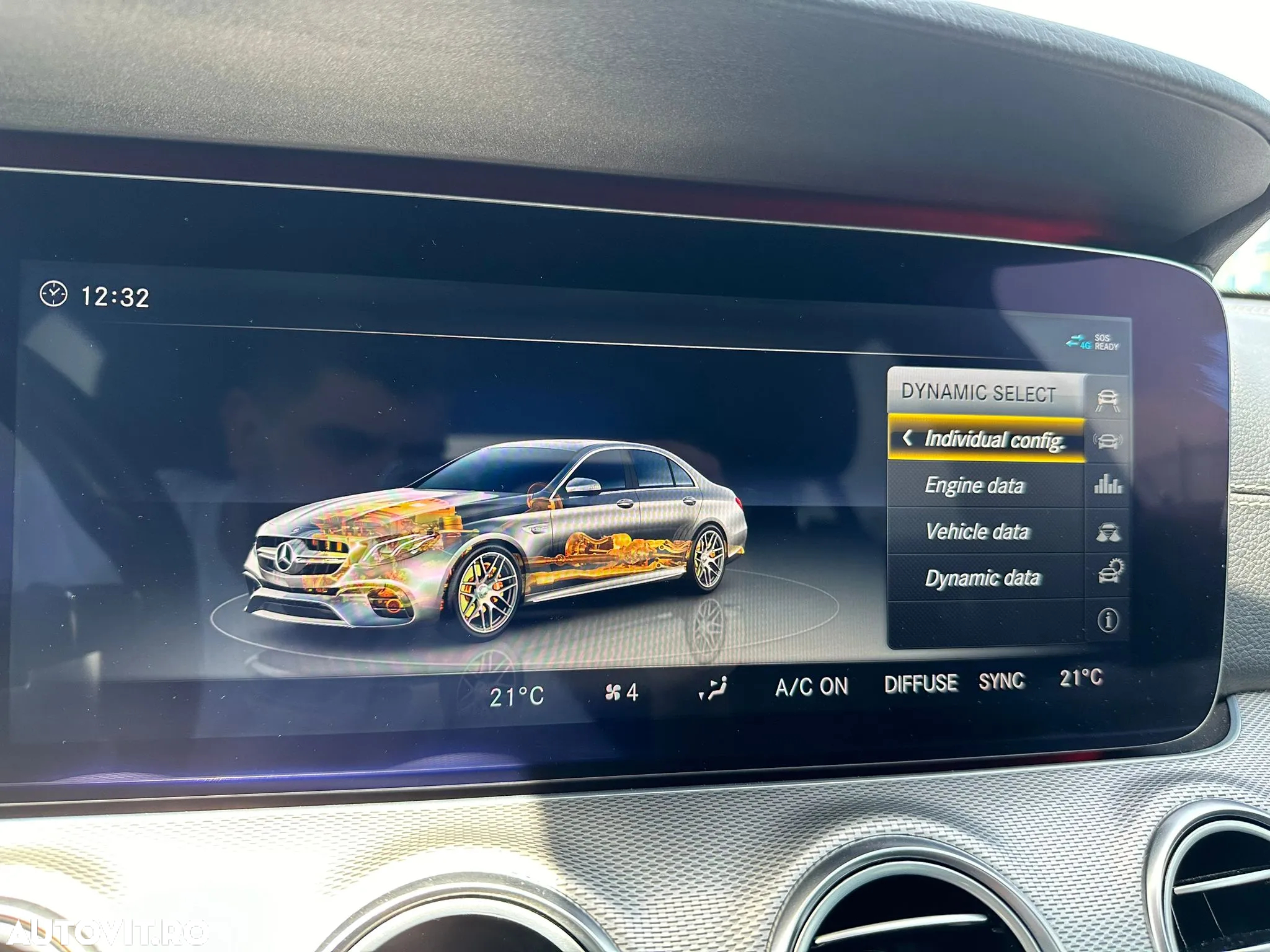 Mercedes-Benz E AMG 63 4Matic+ T 9G-TRONIC - 33