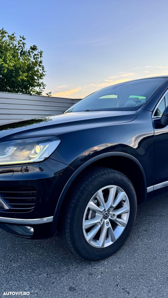 Volkswagen Touareg 3.0 V6 TDI BMT - 4