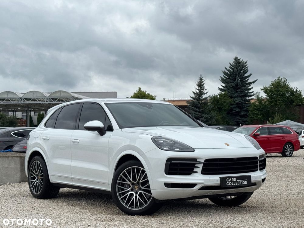 Porsche Cayenne - 2