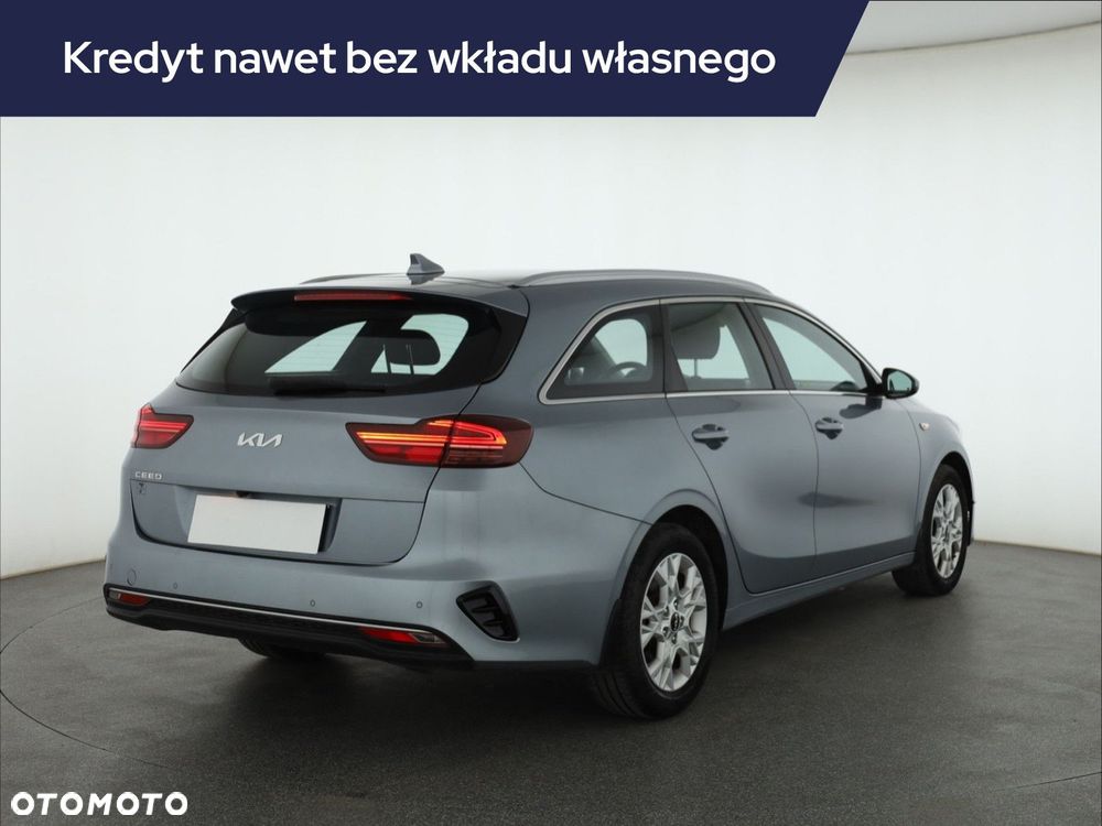 Kia Ceed - 7