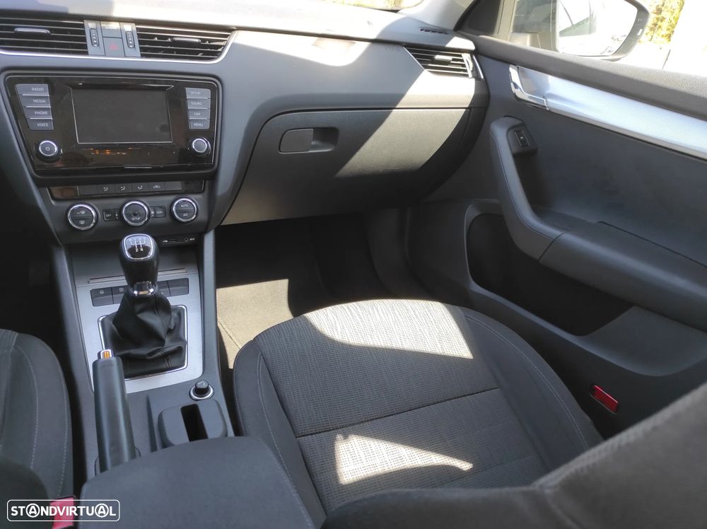 Skoda Octavia 1.6 TDI Elegance - 14