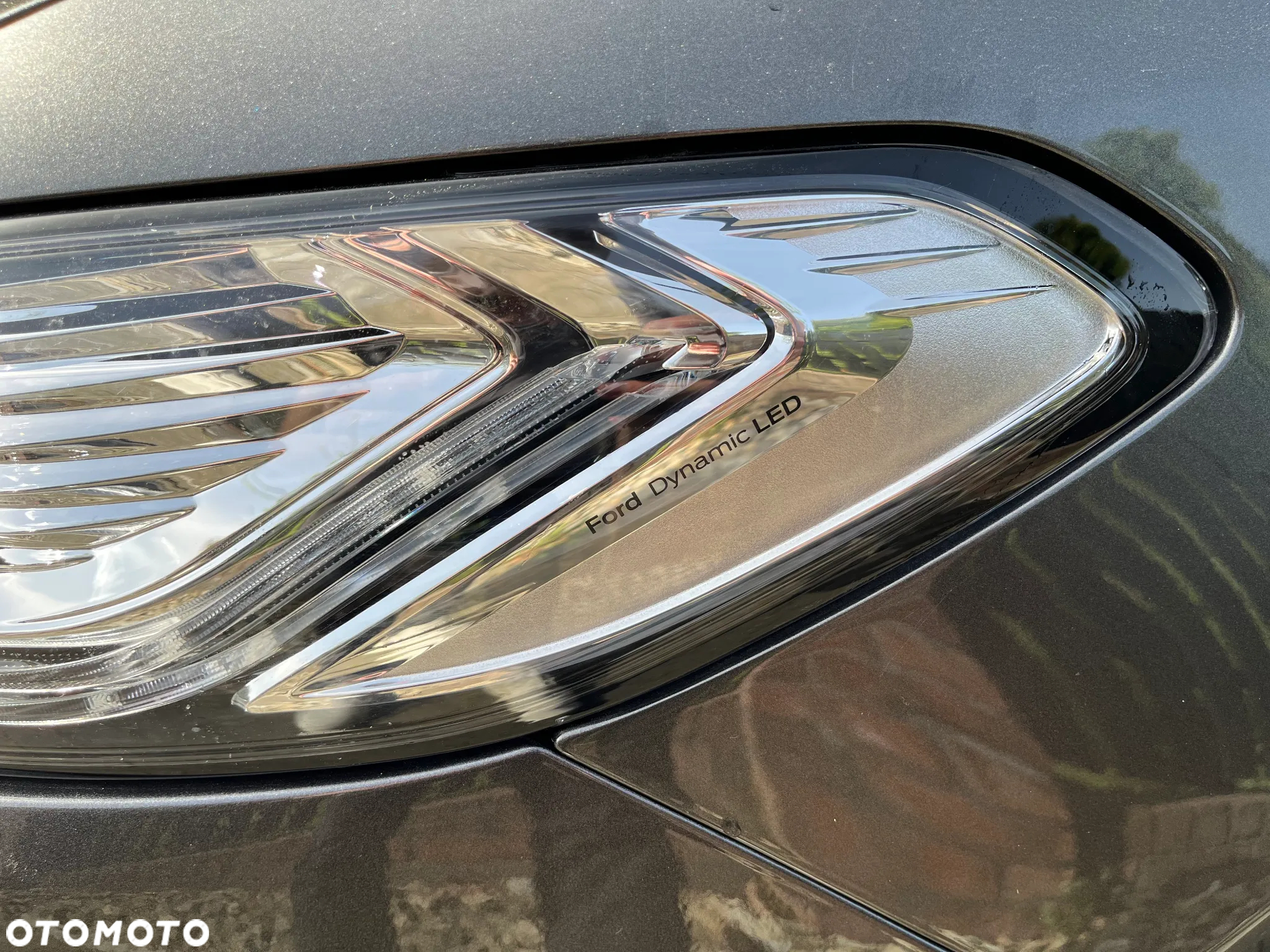 Ford Mondeo - 38