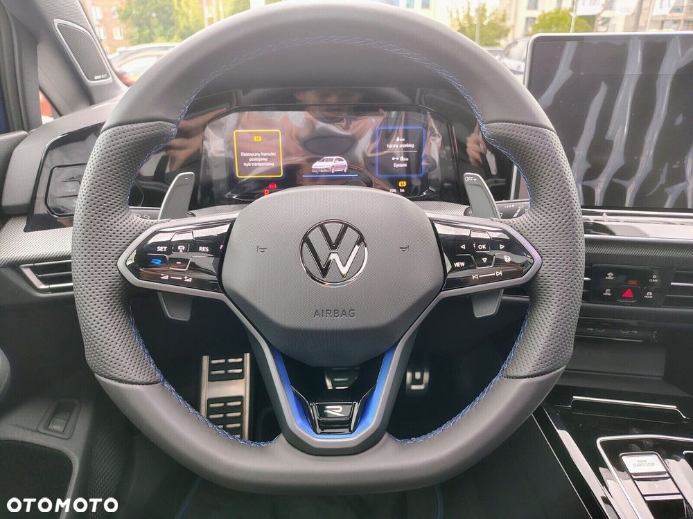 Volkswagen Golf Variant - 15