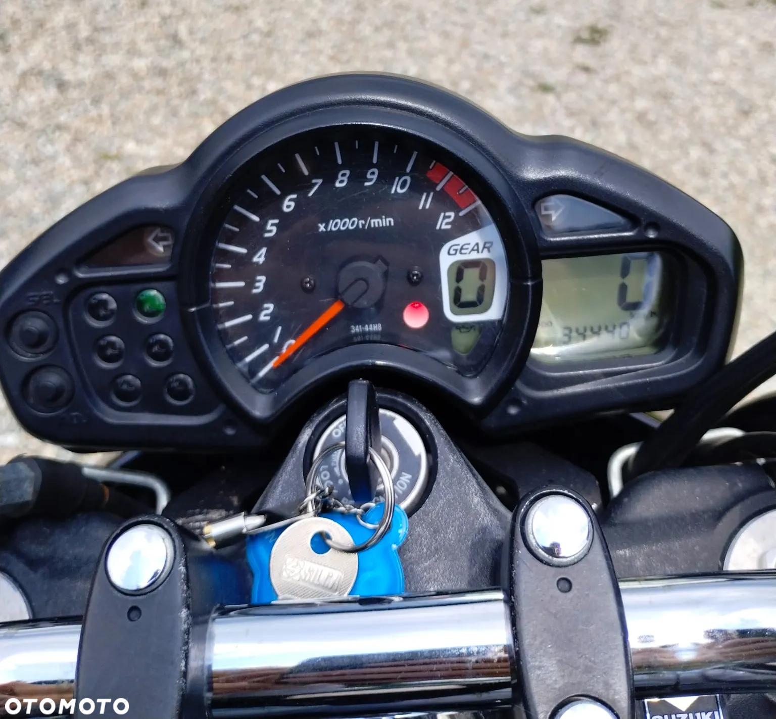 Suzuki Gladius - 4
