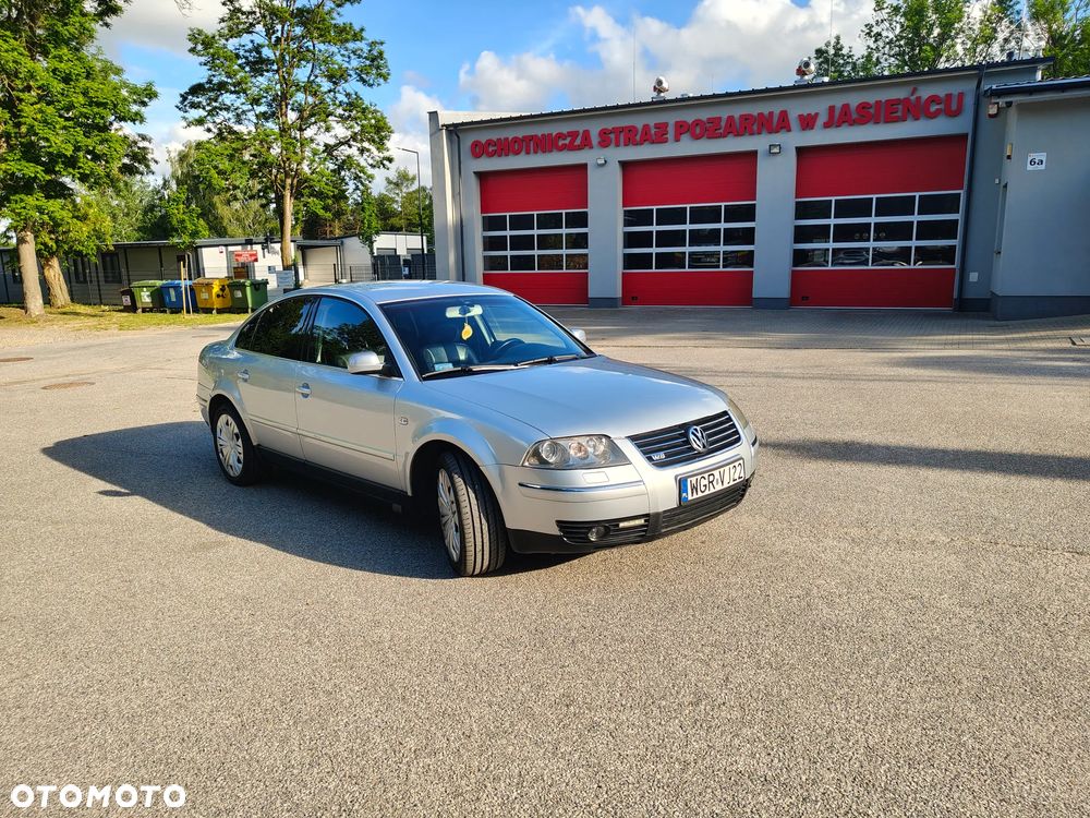 Volkswagen Passat 4.0 W8 4Mot Tiptr - 2