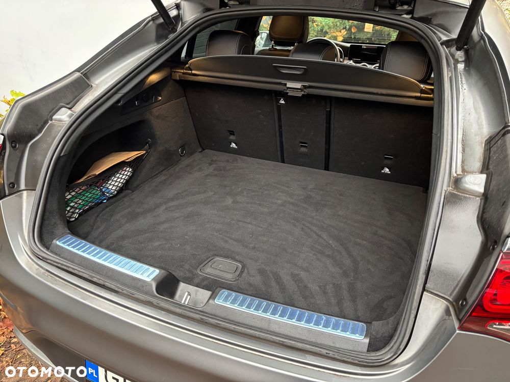 Mercedes-Benz GLC 200 - 19