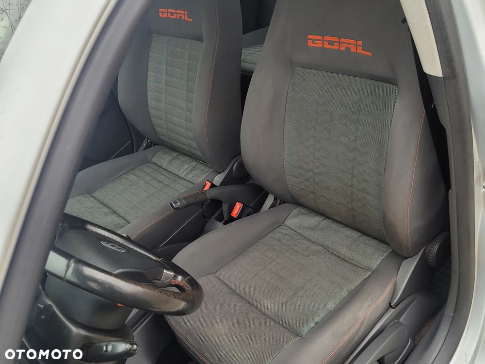 Volkswagen Polo 1.4 TDI Sportline - 11