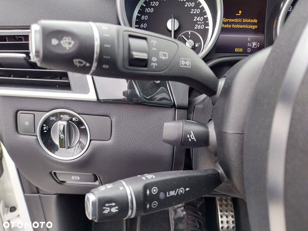 Mercedes-Benz GL - 33