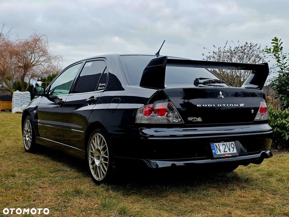 Mitsubishi Lancer Evolution - 10