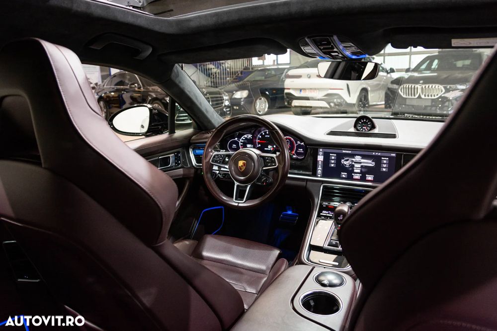 Porsche Panamera GTS - 7