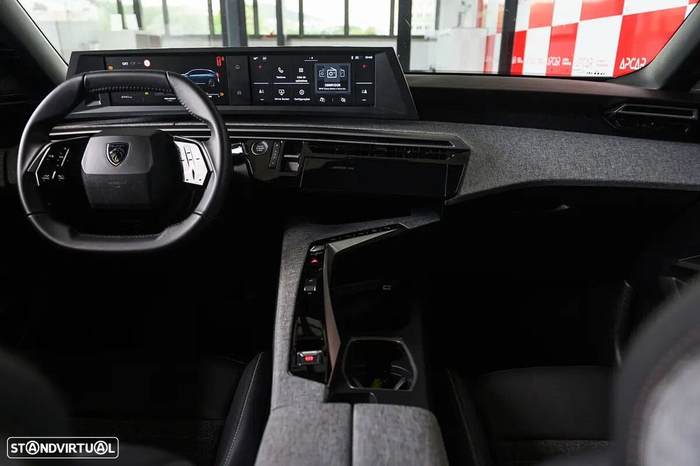 Peugeot 3008 1.2 Hybrid Allure e-DCS6 - 23