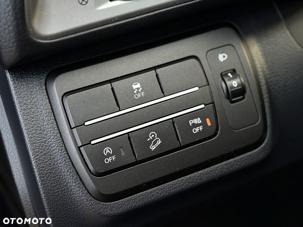 SsangYong/KGM Tivoli 1.6 Sapphire - 23