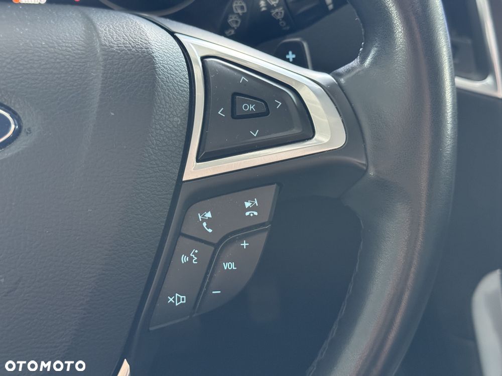 Ford Galaxy - 29