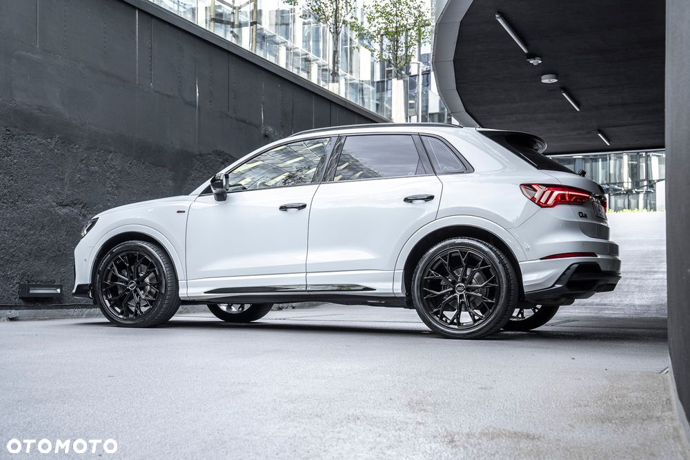 Audi Q3 40 TDI Quattro S Line S tronic - 19