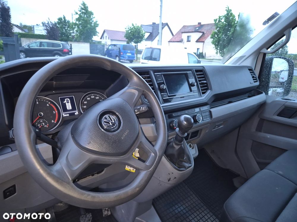 Volkswagen Crafter - 13
