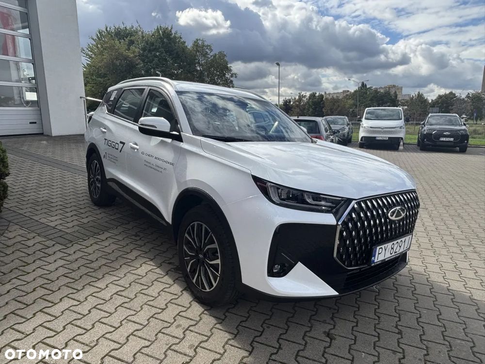 Chery Tiggo 7 1.6 T-GDI Essential DCT - 8
