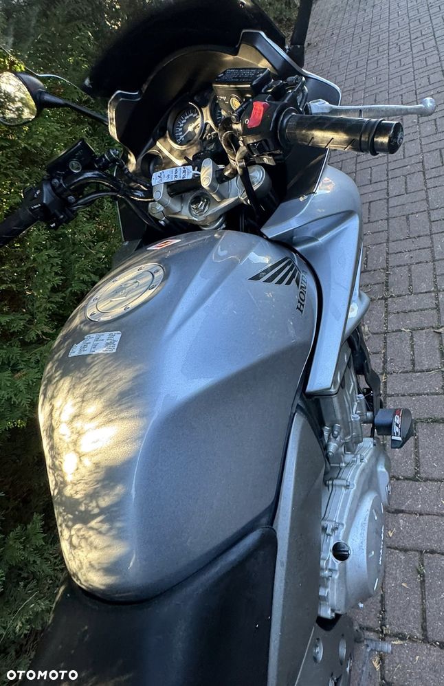 Honda CBF - 15