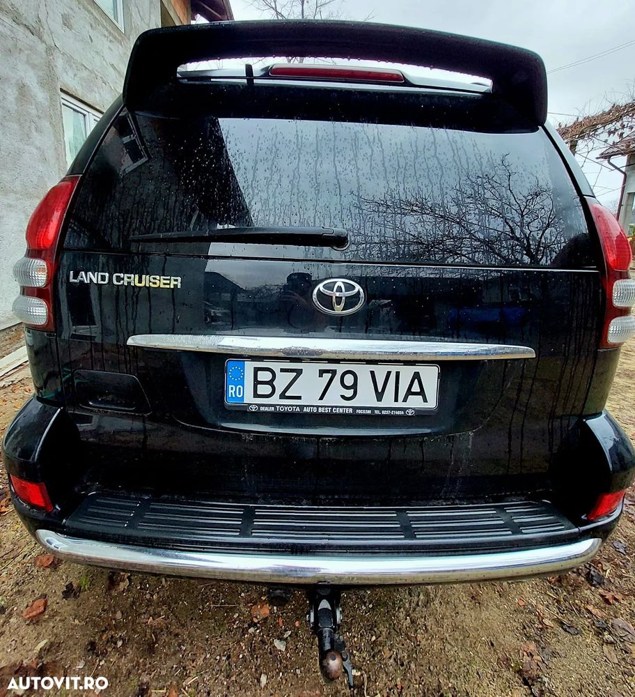 Toyota Land Cruiser - 11