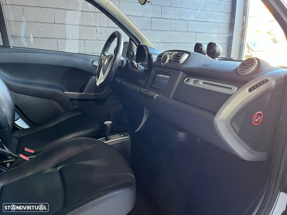 Smart ForTwo Coupé 1.0 mhd Pulse 71 Softouch - 19