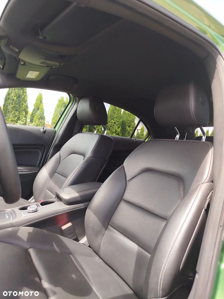 Mercedes-Benz Klasa A 180 (BlueEFFICIENCY) 7G-DCT Urban - 15