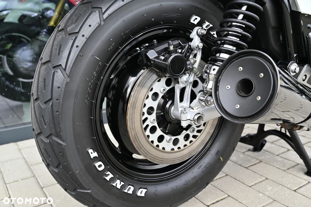 Yamaha V-MAX - 32
