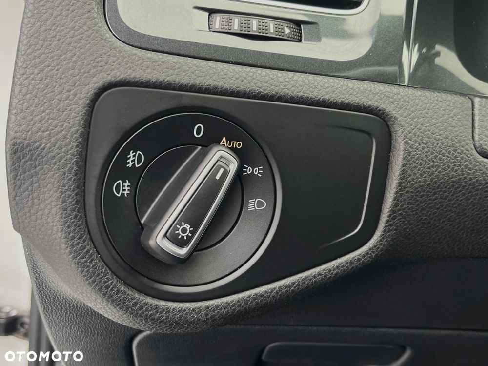 Volkswagen Golf 1.4 TSI BlueMotion Technology Lounge - 33