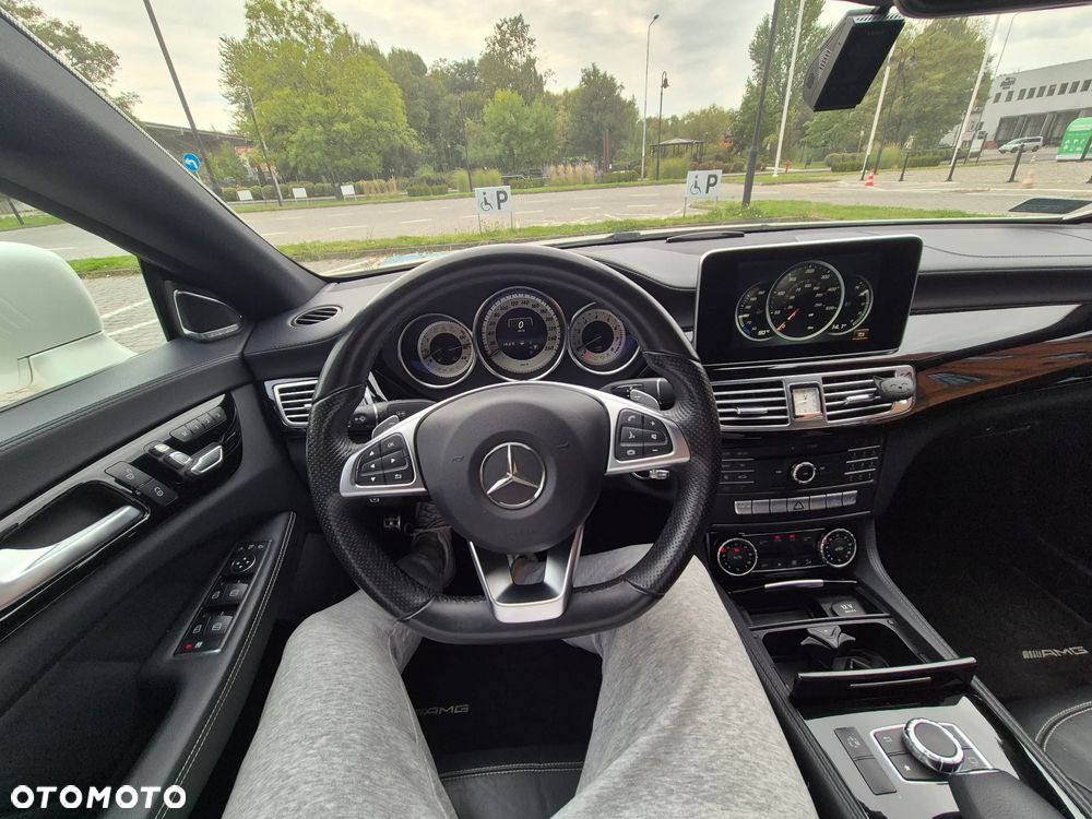 Mercedes-Benz CLS 400 9G-TRONIC - 11