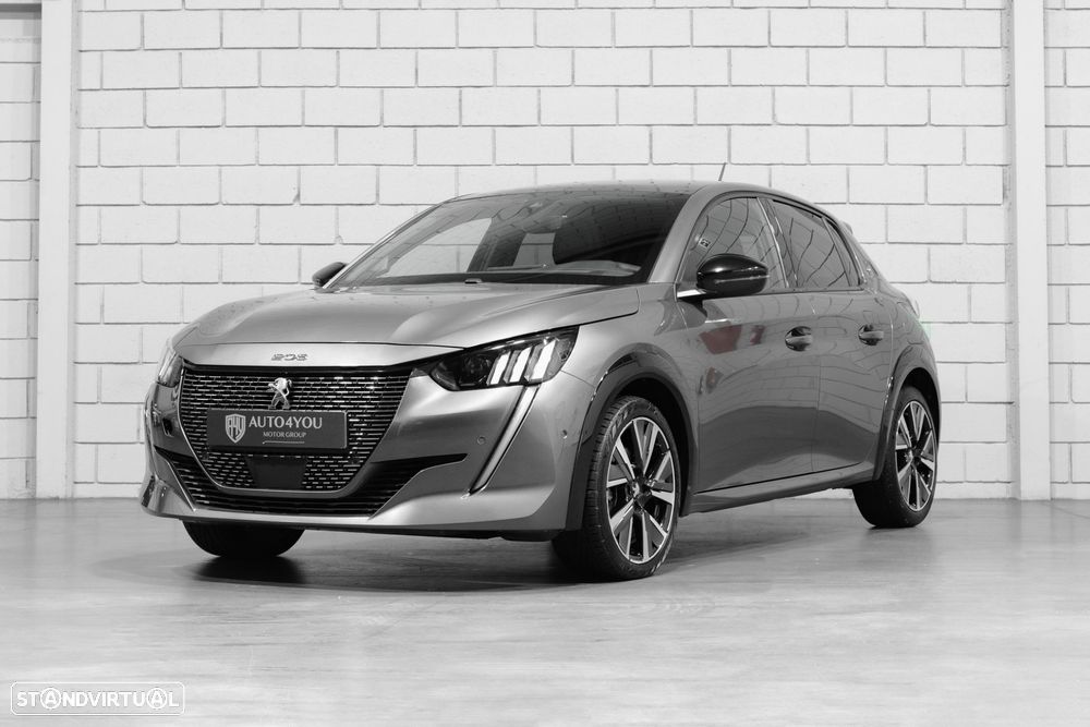 Peugeot 208 1.2 PureTech GT EAT8 - 1