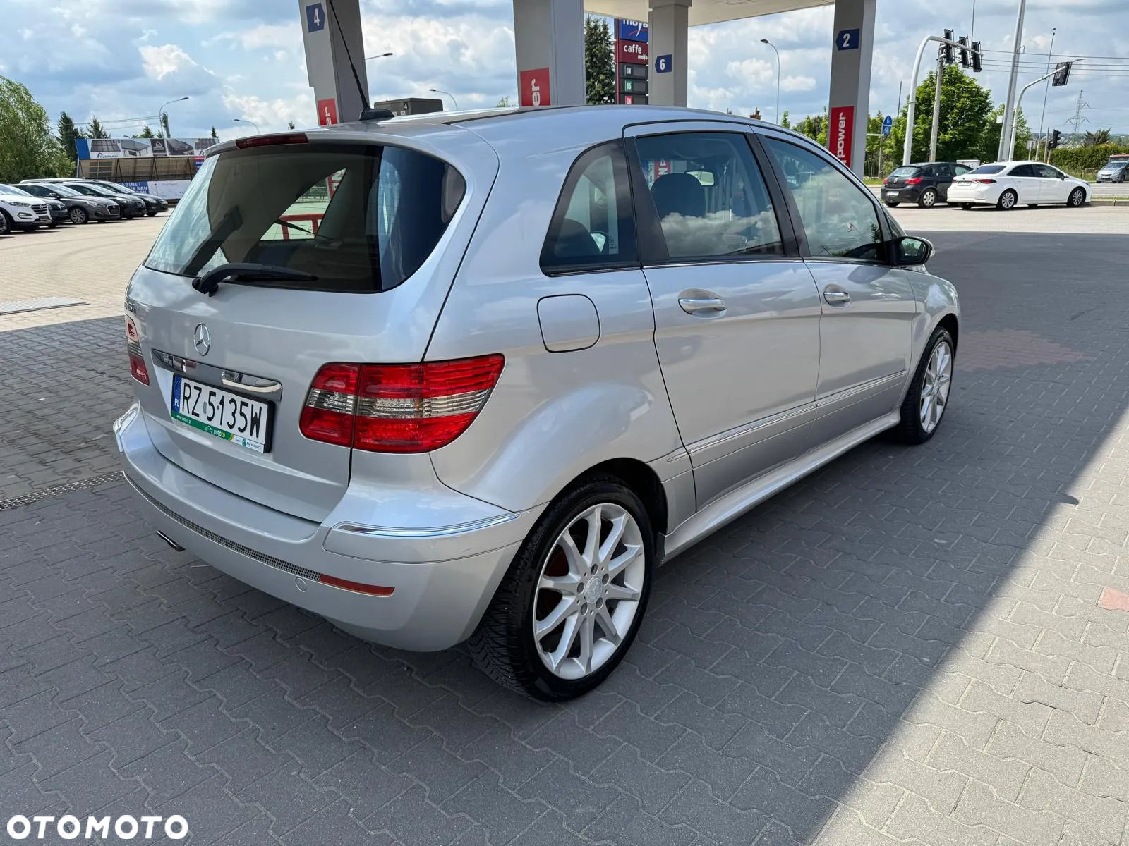 Mercedes-Benz Klasa B 150 BlueEffICIENCY - 2