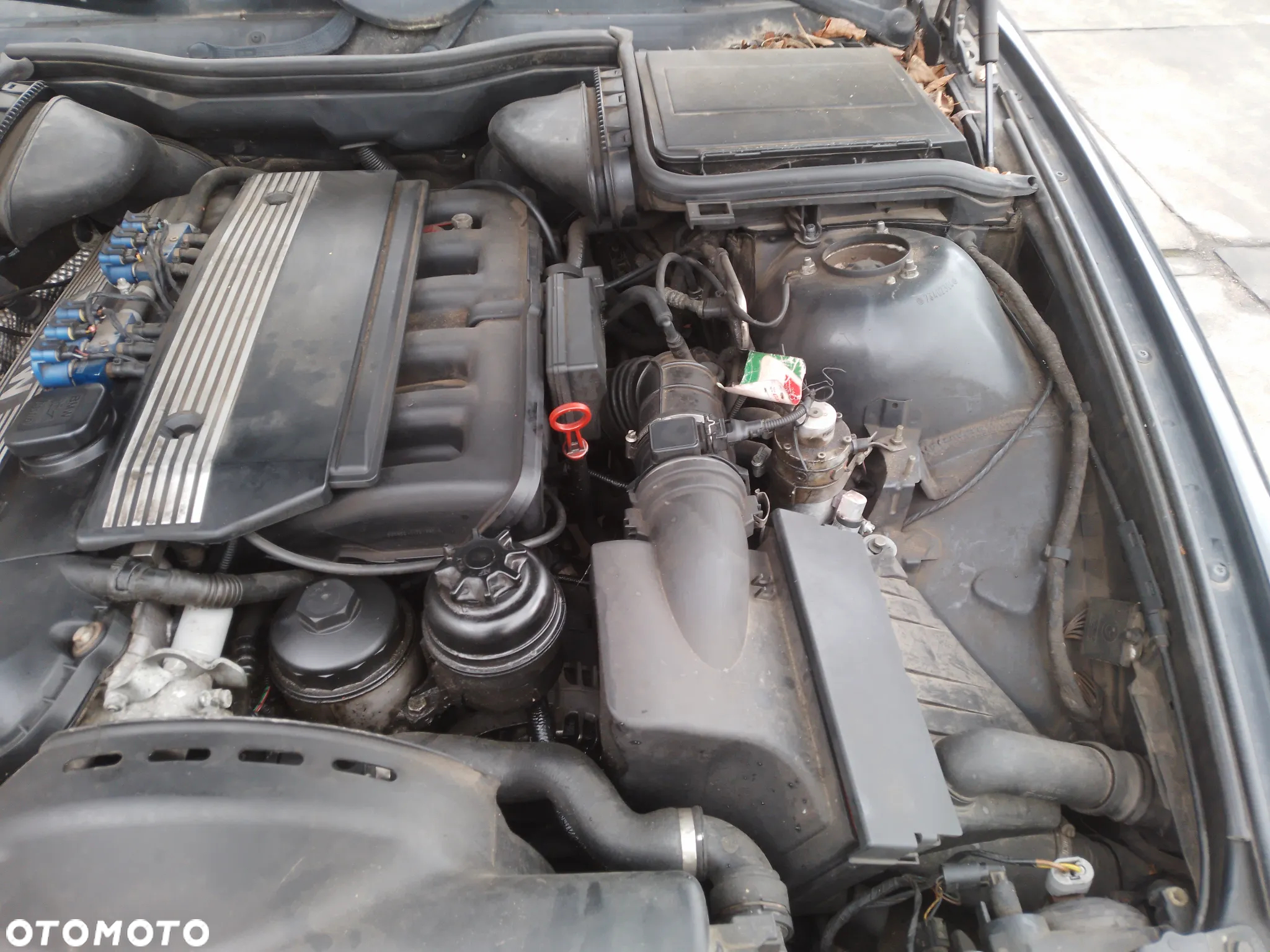 BMW E39 LIFT 00-03 520I ALTERNATOR - 32