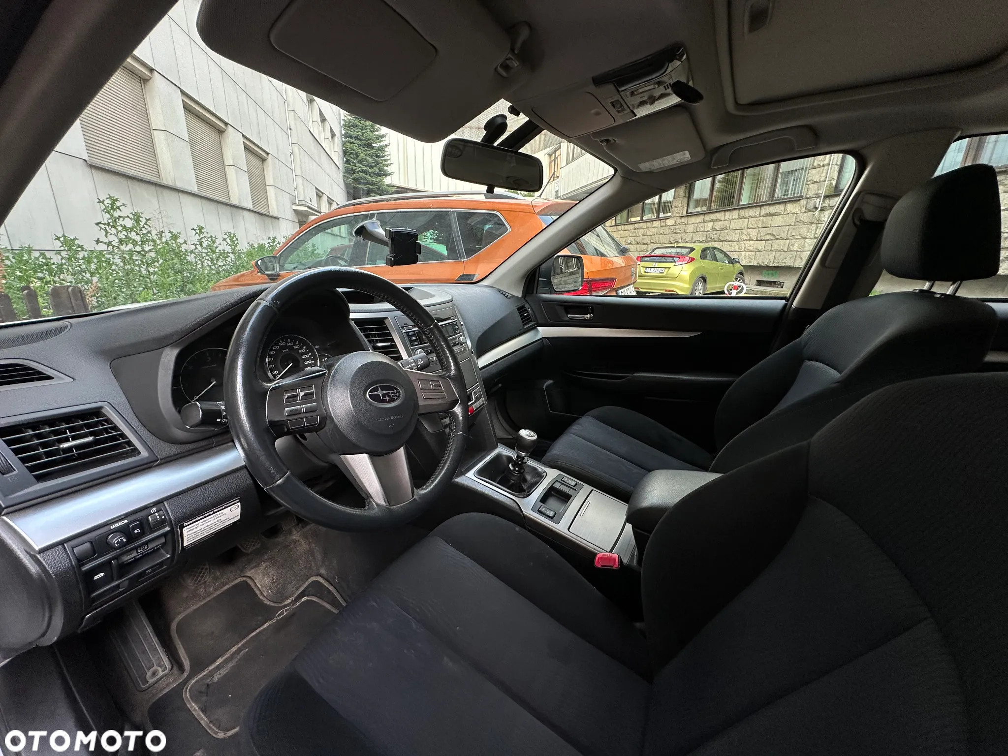 Subaru Legacy - 8