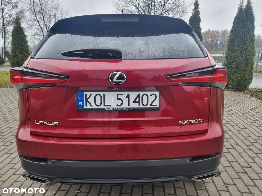 Lexus NX 300 F Impression AWD - 10