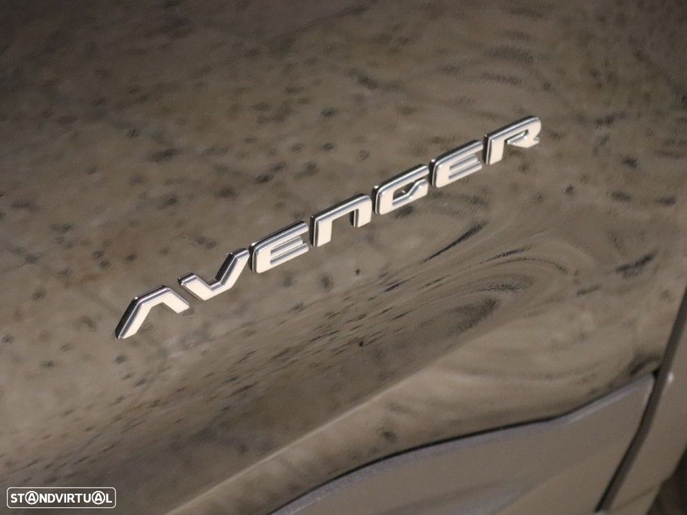 Jeep Avenger 1.2 GSE T3 Altitude - 38