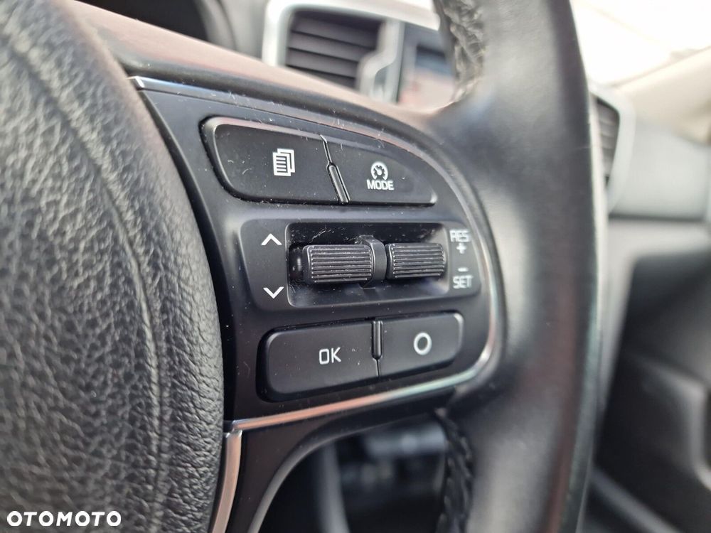 Kia Sportage 1.6 T-GDI L Business Line 4WD DCT - 29