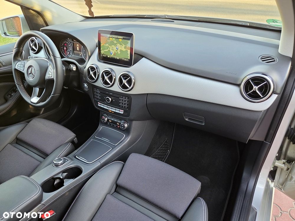 Mercedes-Benz Klasa B 250 7G-DCT Edition - 38